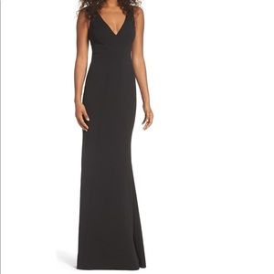 Katie May Mischka V-Neck Crepe Gown - Black, M